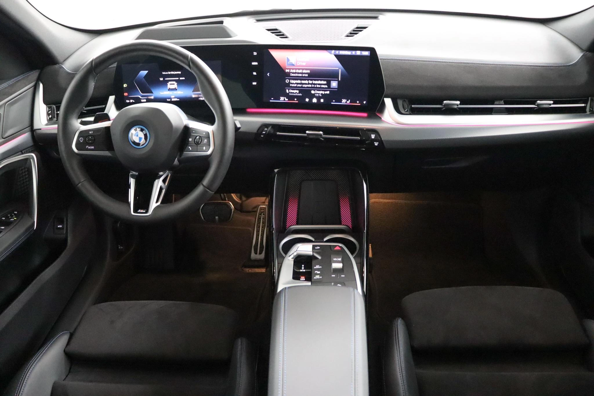 Hoofdafbeelding BMW iX2