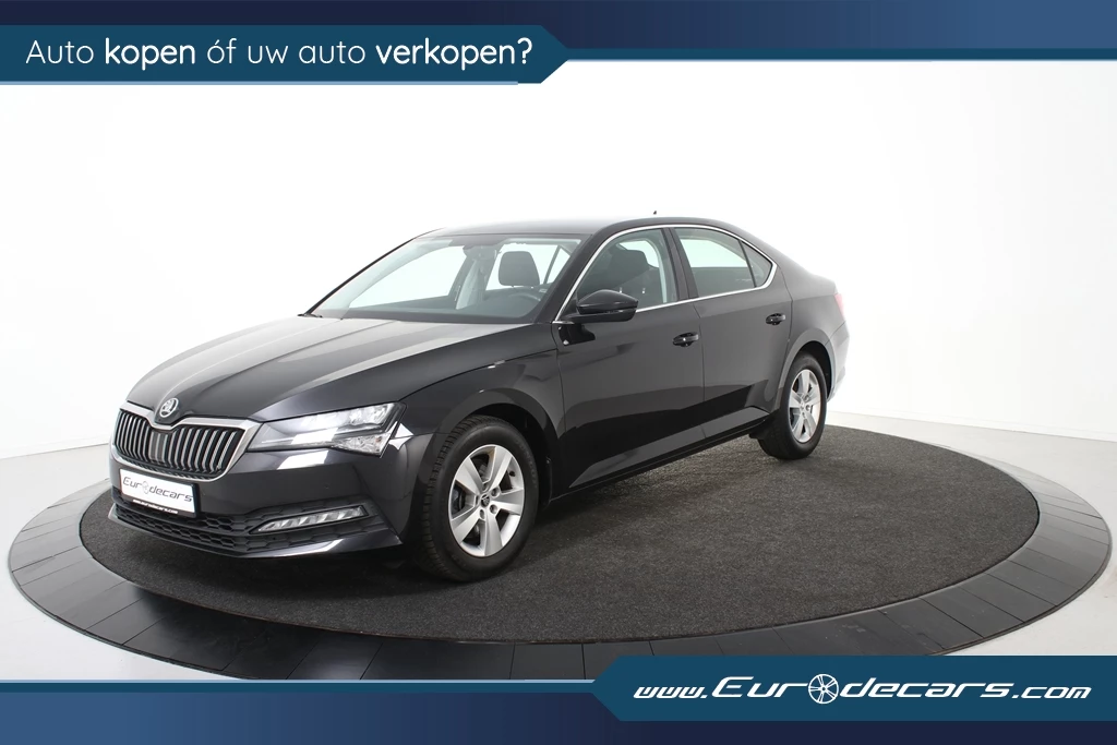Hoofdafbeelding Škoda Superb