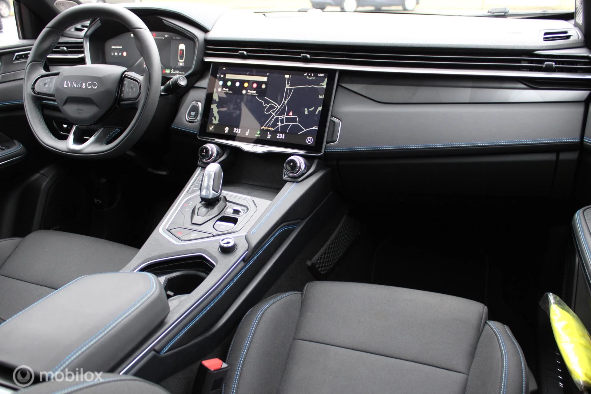 Hoofdafbeelding Lynk & Co 01