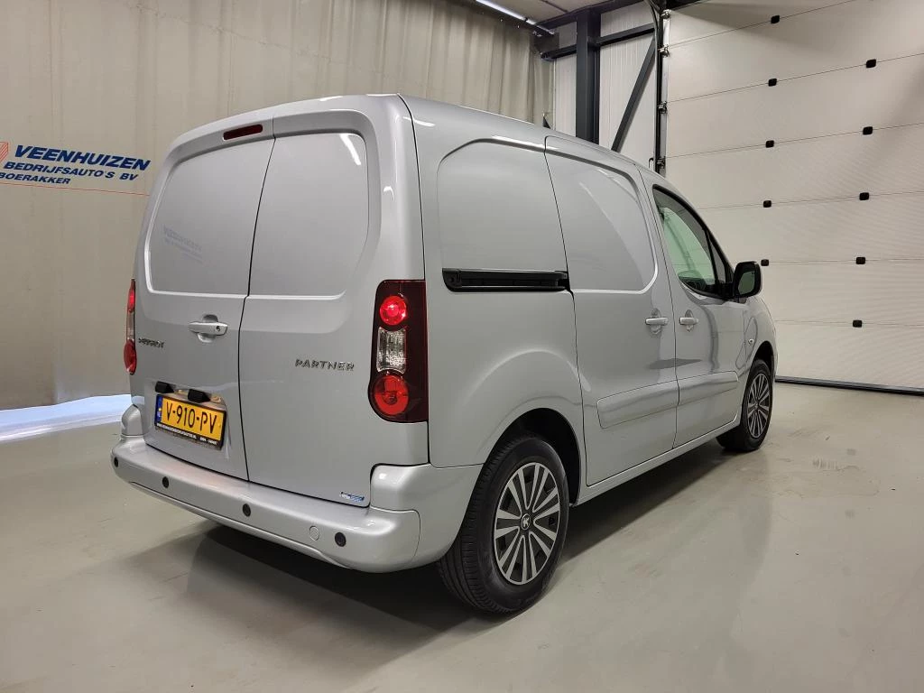 Hoofdafbeelding Peugeot Partner