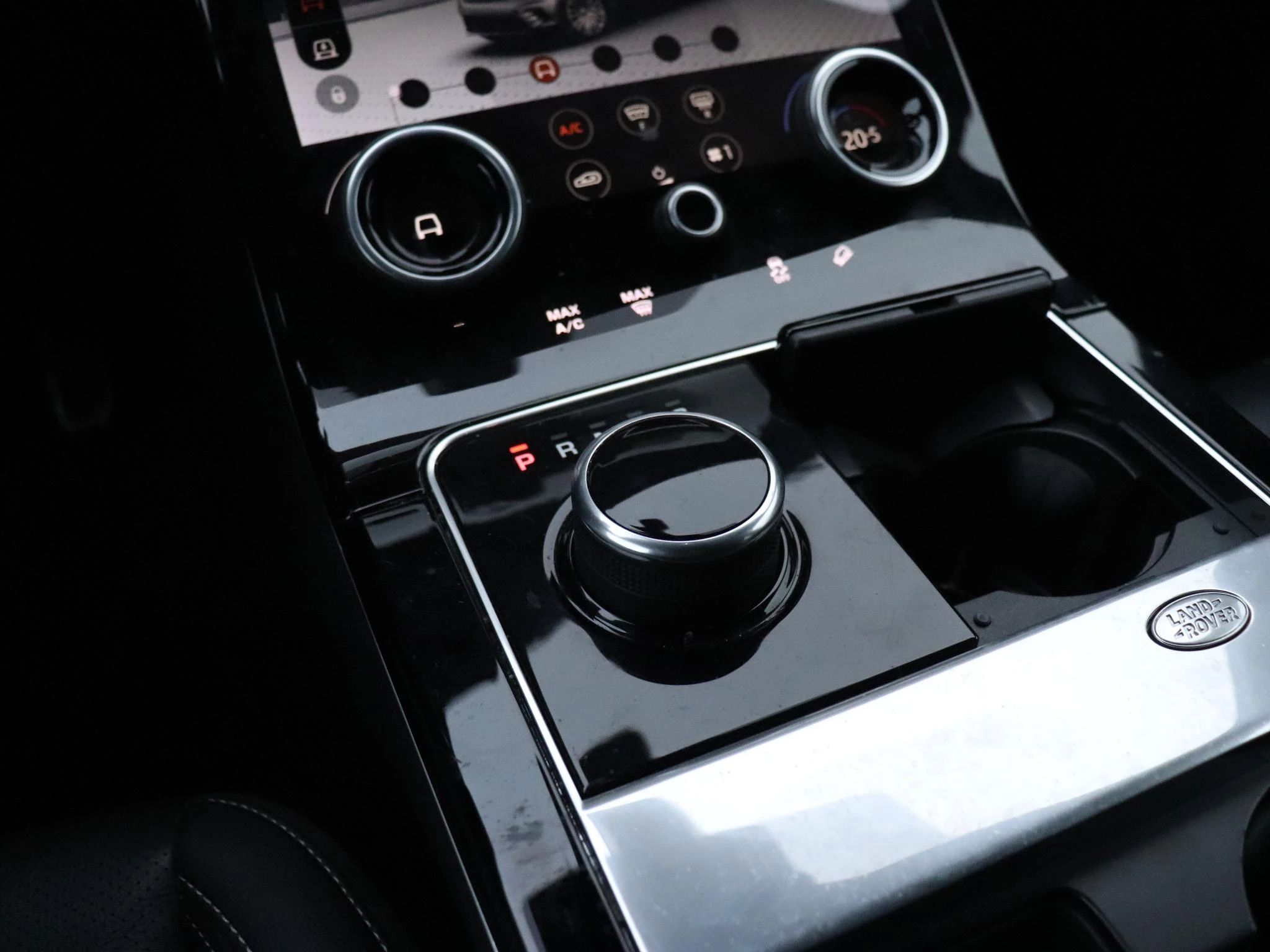 Hoofdafbeelding Land Rover Range Rover Velar