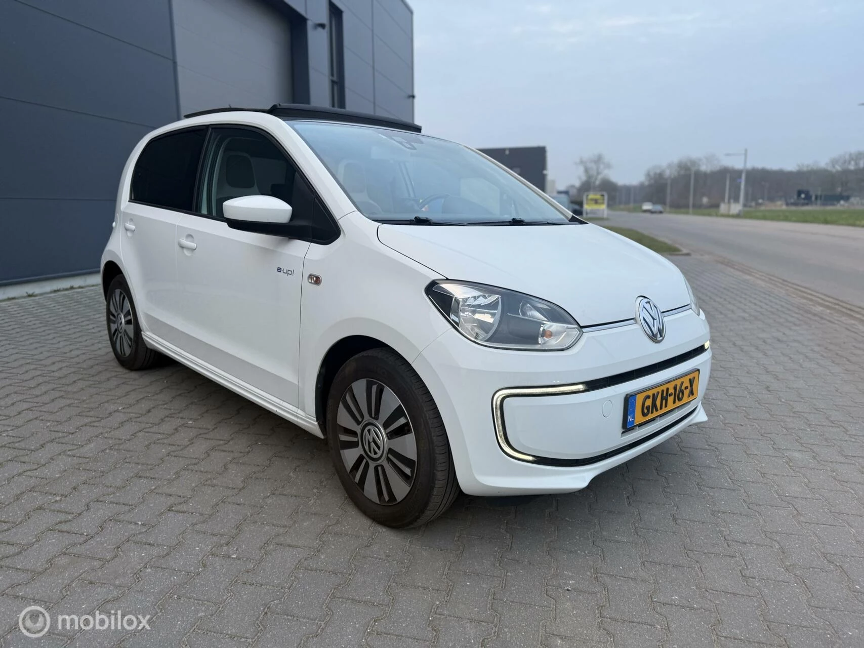 Hoofdafbeelding Volkswagen e-up!