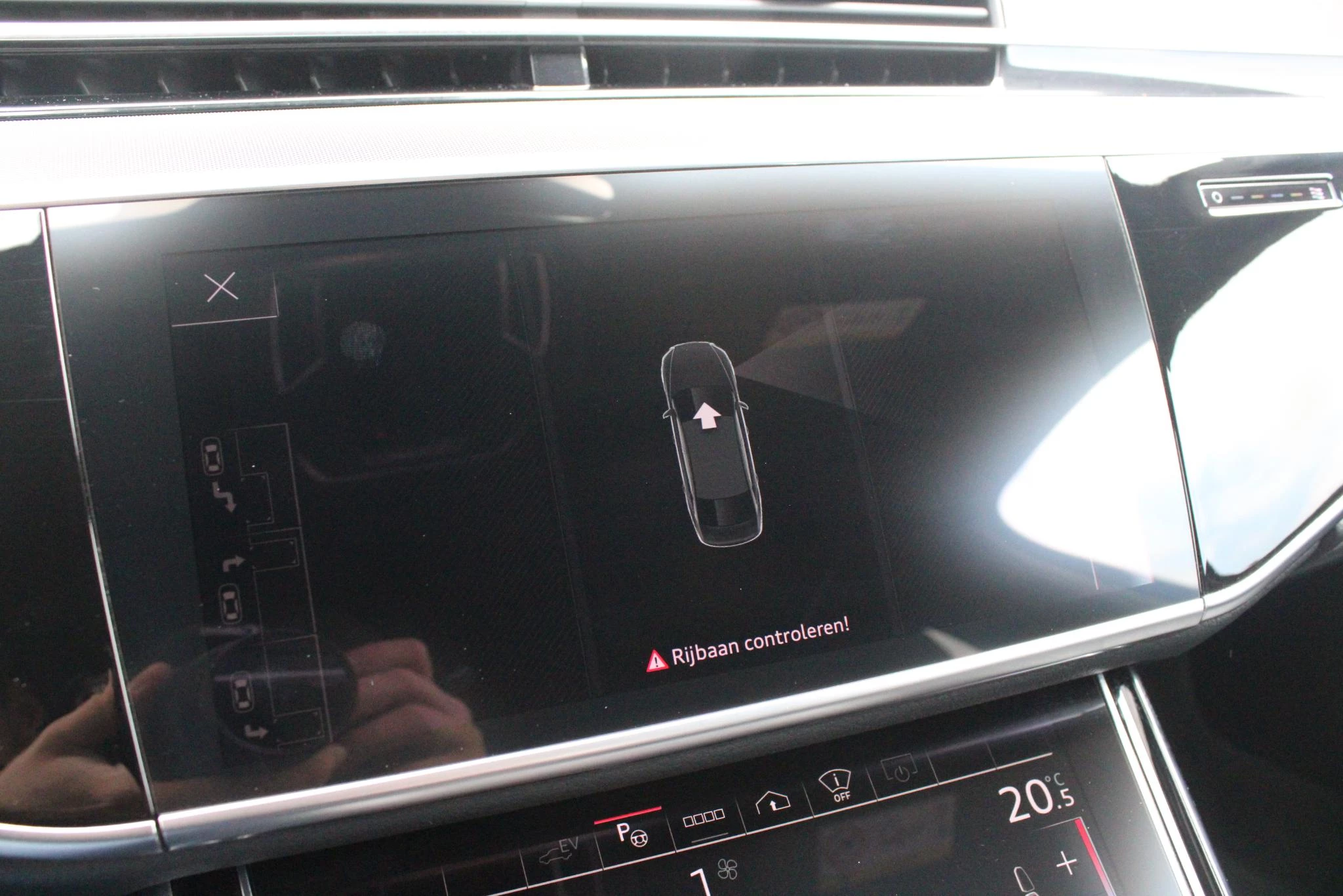 Hoofdafbeelding Audi A8
