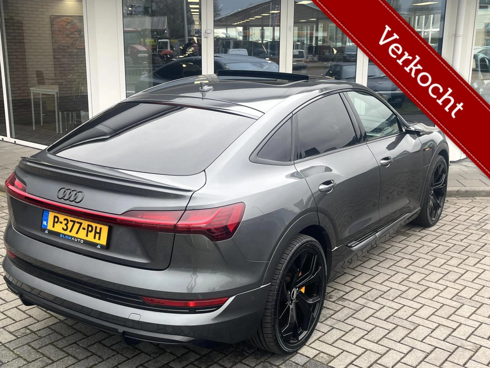 Hoofdafbeelding Audi e-tron