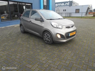 Hoofdafbeelding Kia Picanto Kia Picanto 1.0 CVVT ComfortLine Trekhaak!!