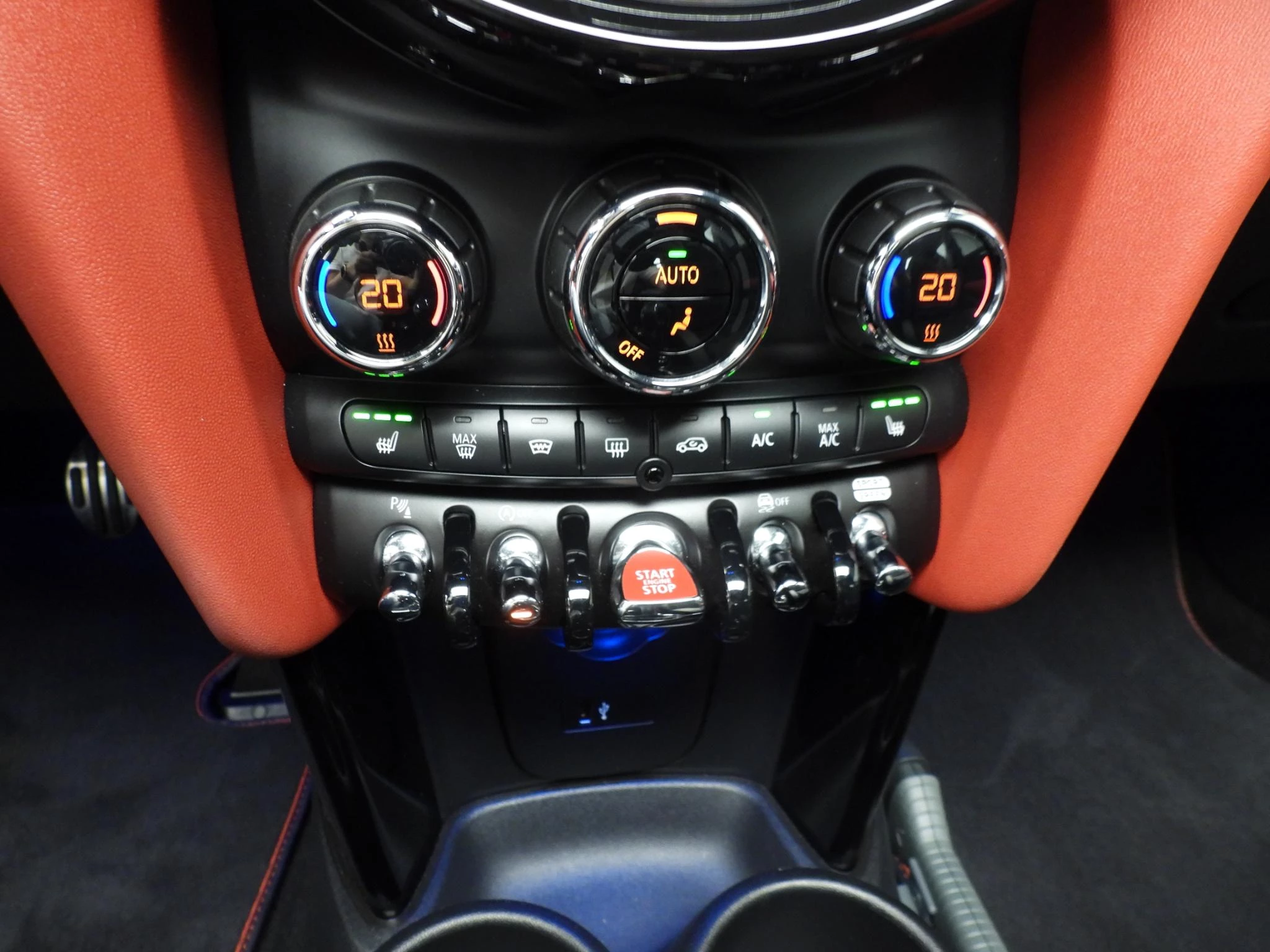 Hoofdafbeelding MINI 3-deurs