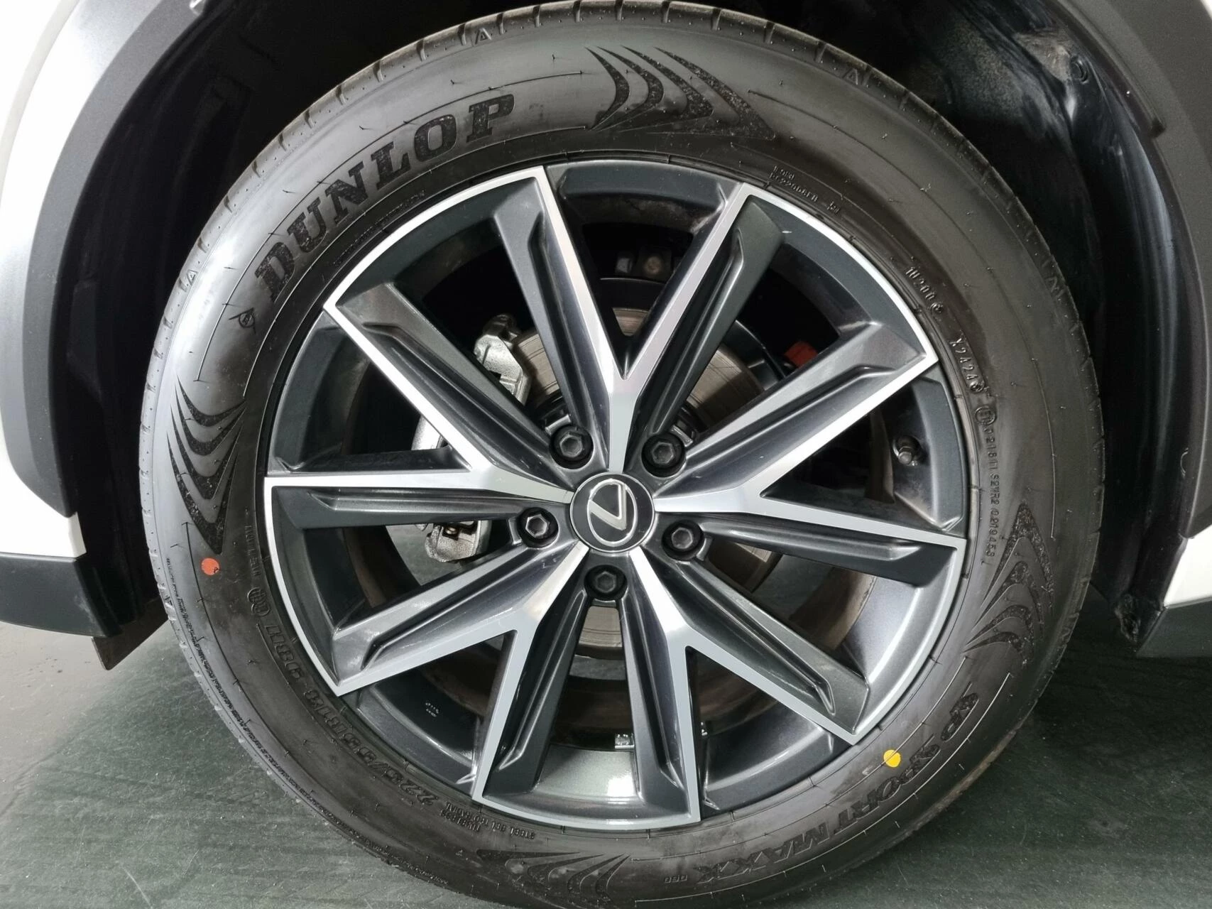 Hoofdafbeelding Lexus LBX