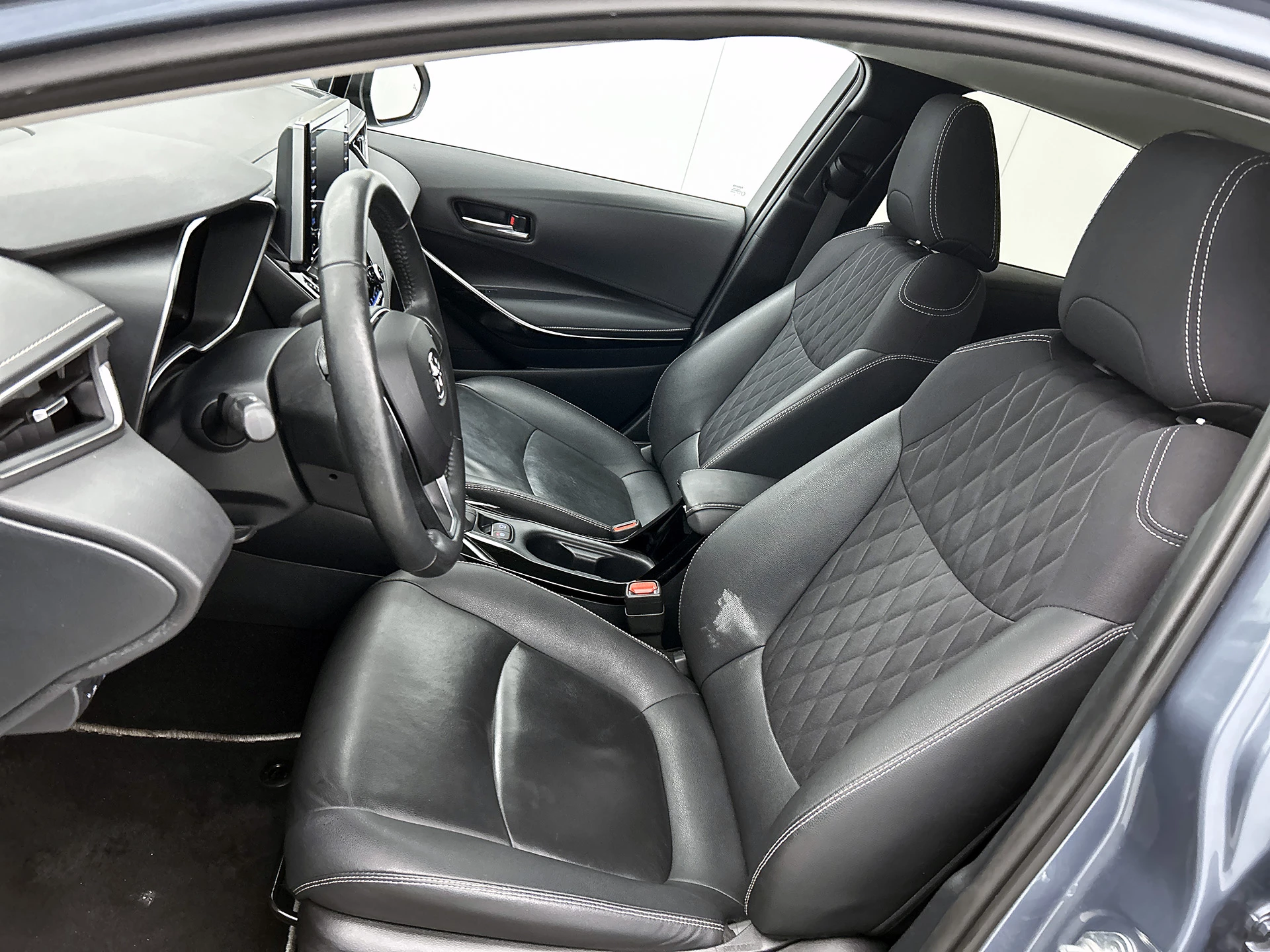 Hoofdafbeelding Toyota Corolla