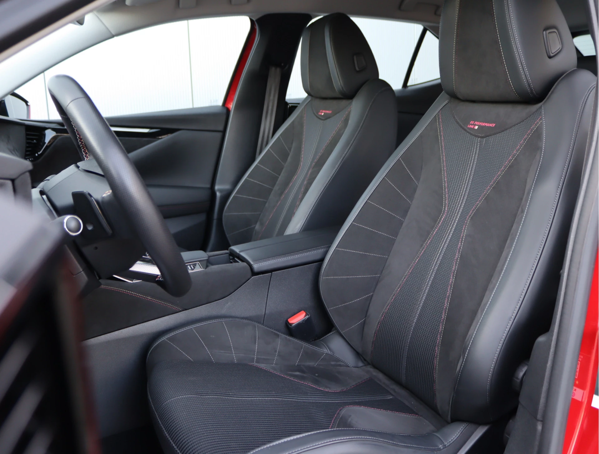 Hoofdafbeelding DS DS 4