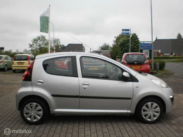 Hoofdafbeelding Peugeot 107