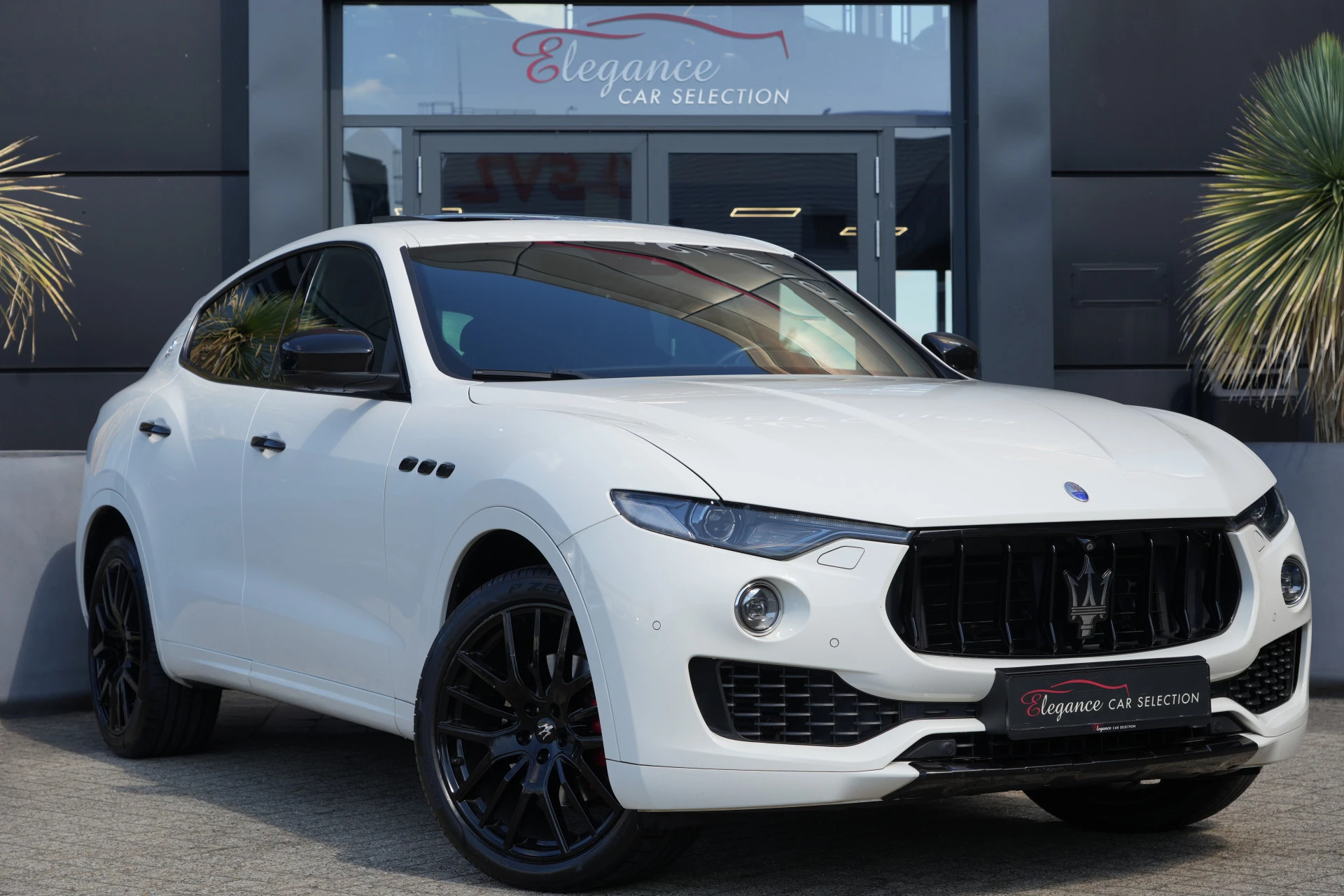 Hoofdafbeelding Maserati Levante