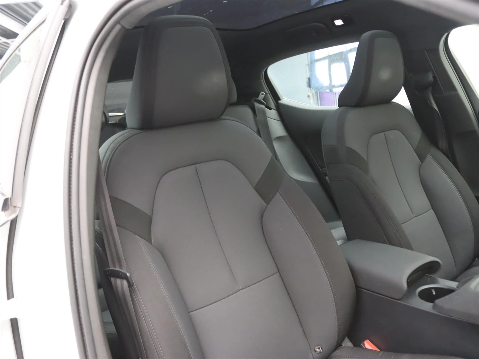 Hoofdafbeelding Polestar 2