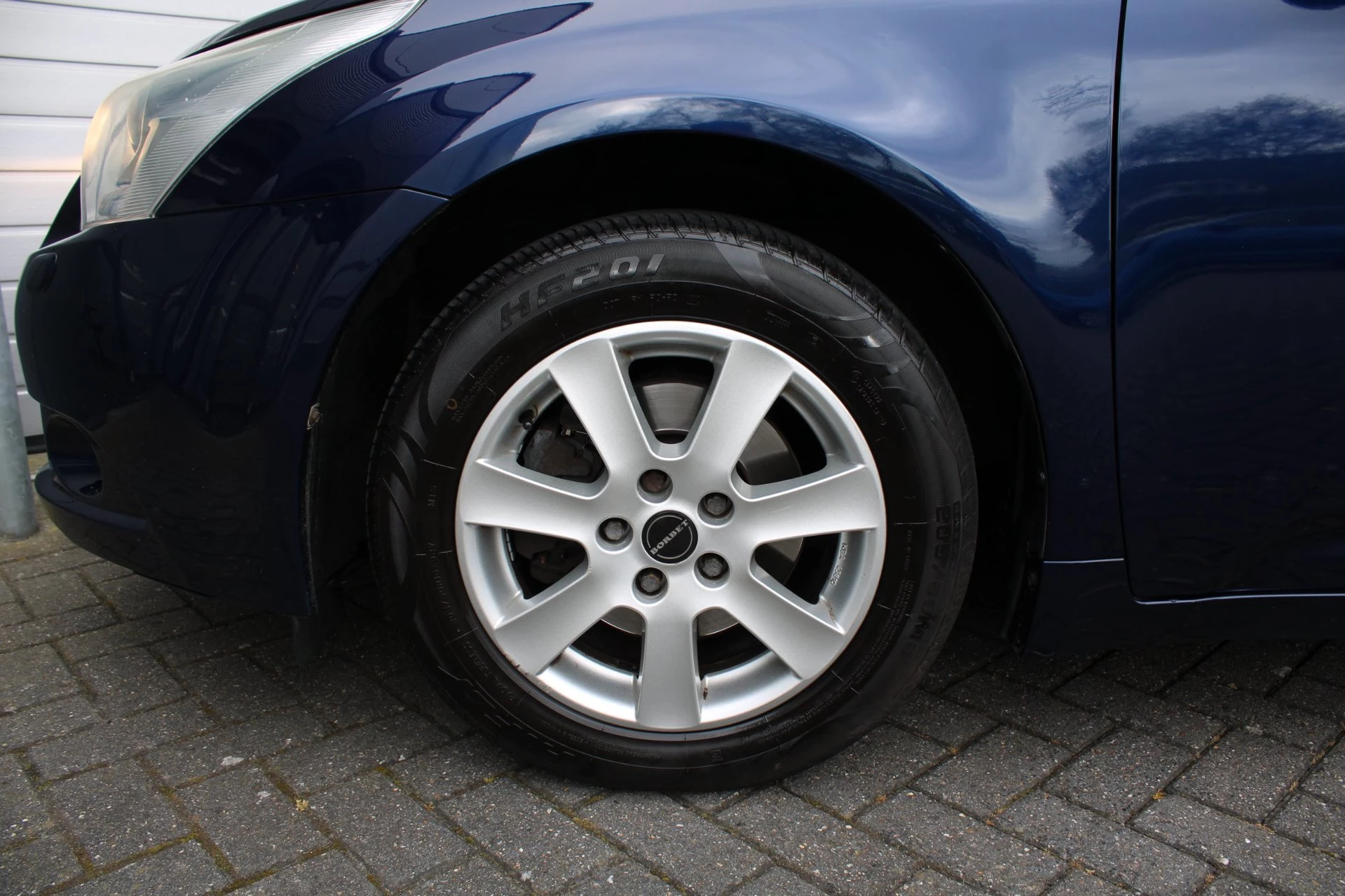 Hoofdafbeelding Toyota Avensis