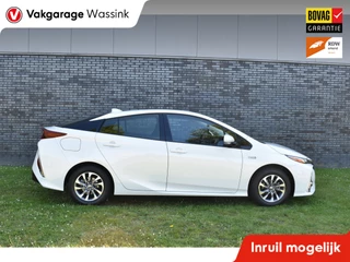 Hoofdafbeelding Toyota Prius Toyota Prius 1.8 Plug-in Dynamic Plug-in | Camera | Navigatie | Stoelverwarming