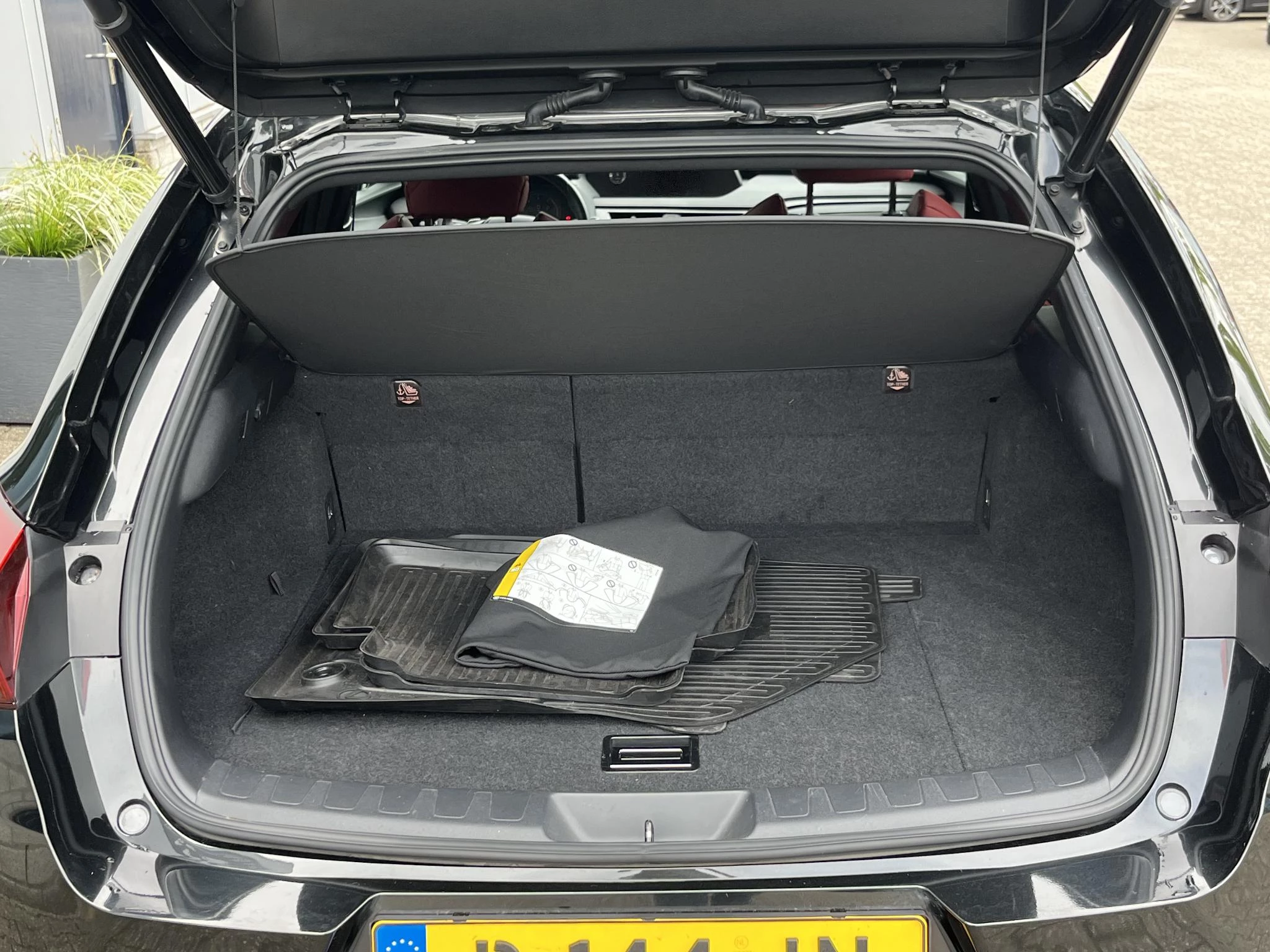 Hoofdafbeelding Lexus UX