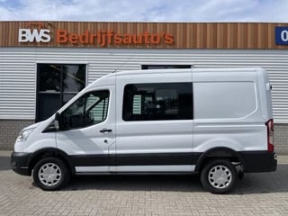 Ford Transit 350 2.0 TDCI 170pk L2H2 DC 6 persoons Trend RWD / vaste prijs rijklaar € 27.850 ex btw / trekhaak 3500 kg ! / airco / cruise / pdc voor en achter / lease vanaf € 518 !