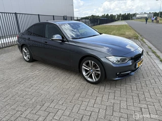 BMW 3-serie 316i Executive Sport