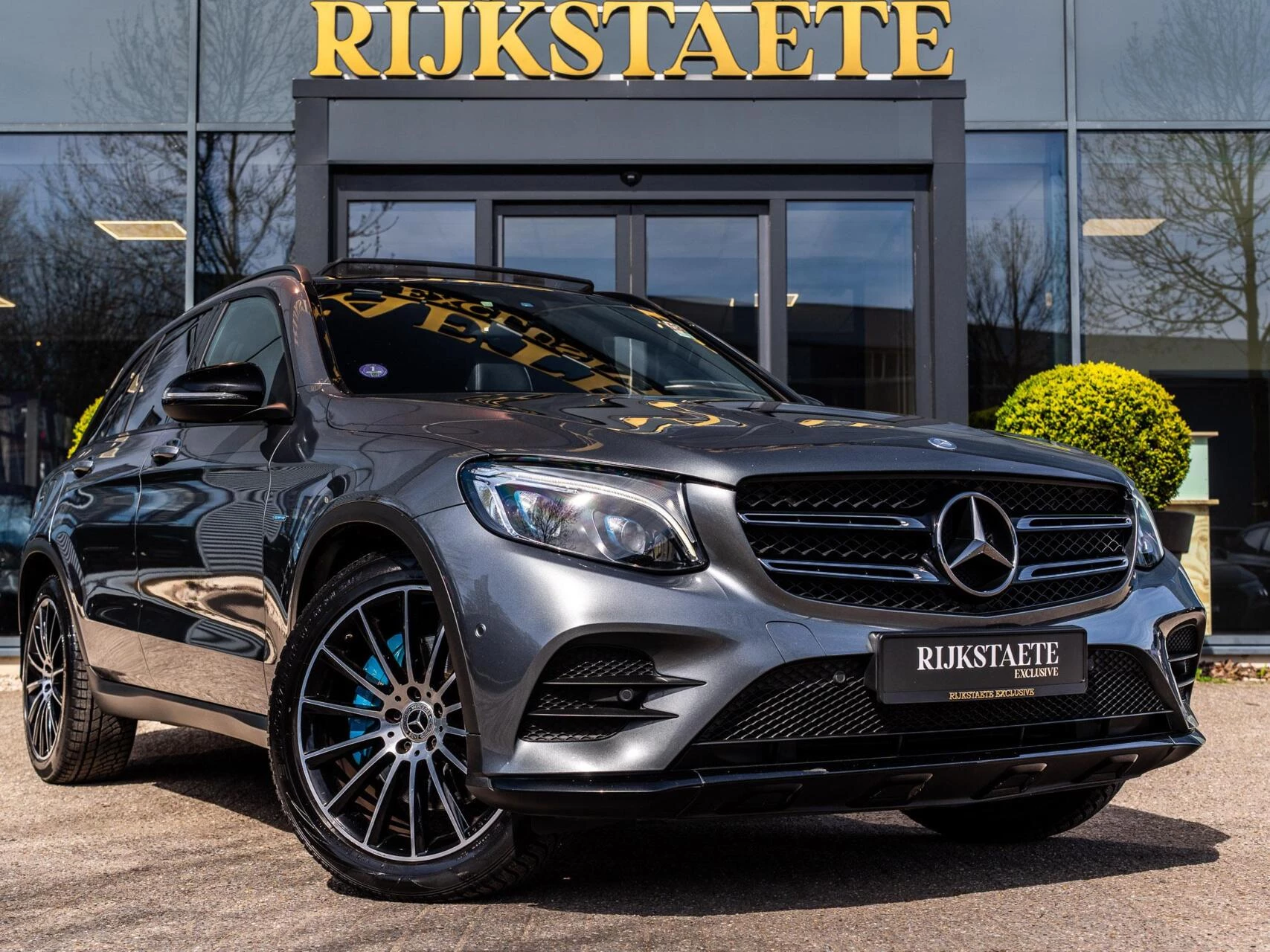 Hoofdafbeelding Mercedes-Benz GLC