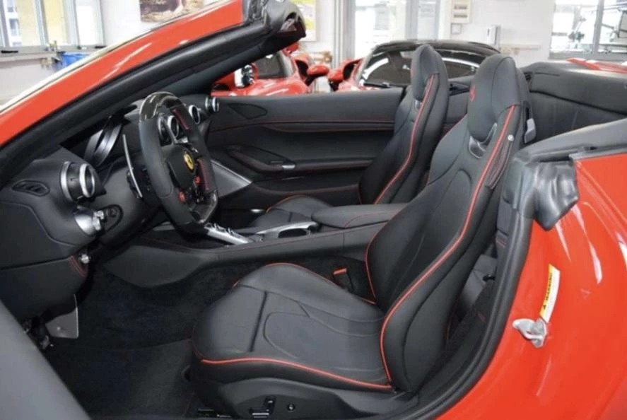 Hoofdafbeelding Ferrari Portofino