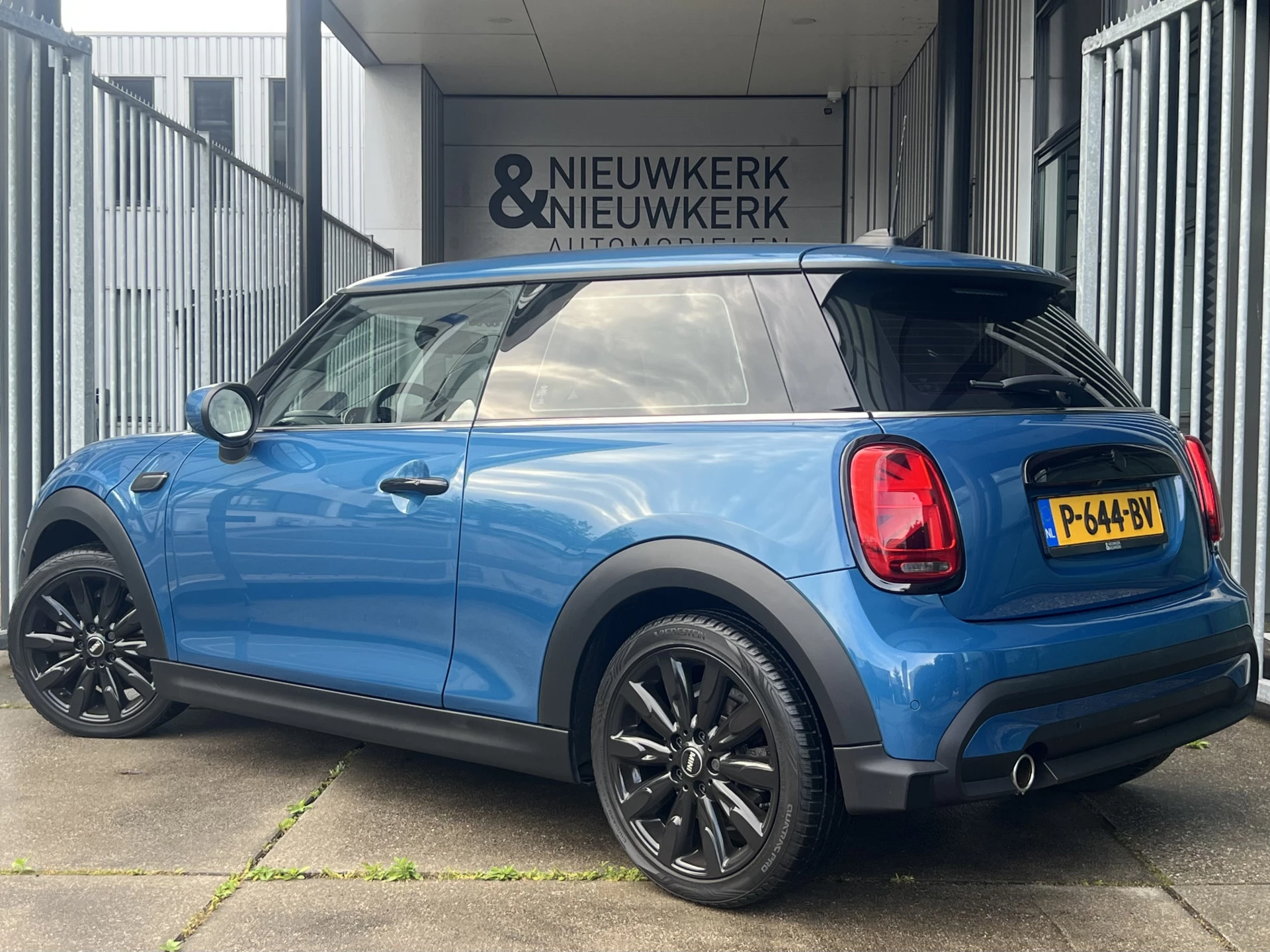 Hoofdafbeelding MINI Cooper