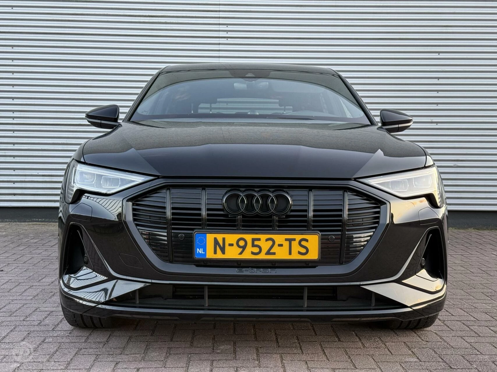 Hoofdafbeelding Audi e-tron