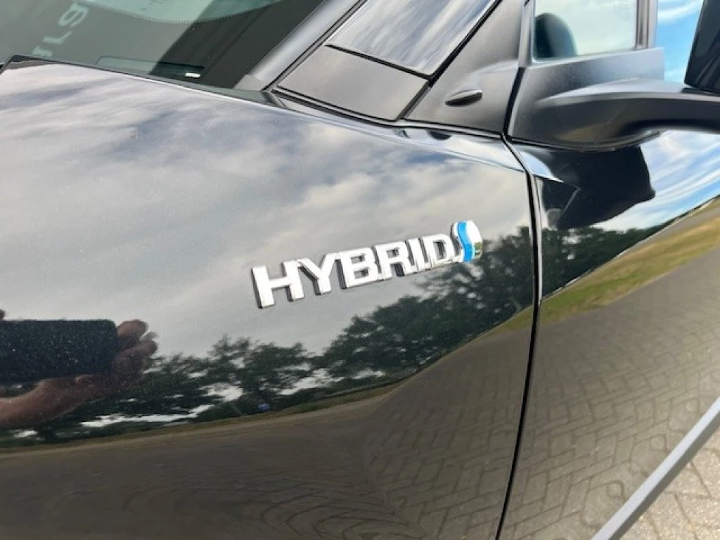 Hoofdafbeelding Toyota C-HR