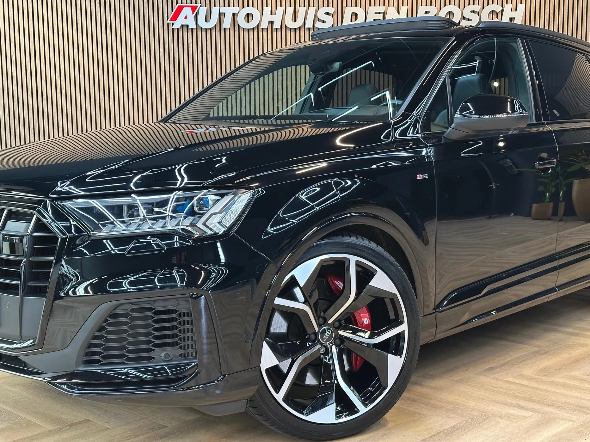 Hoofdafbeelding Audi Q7