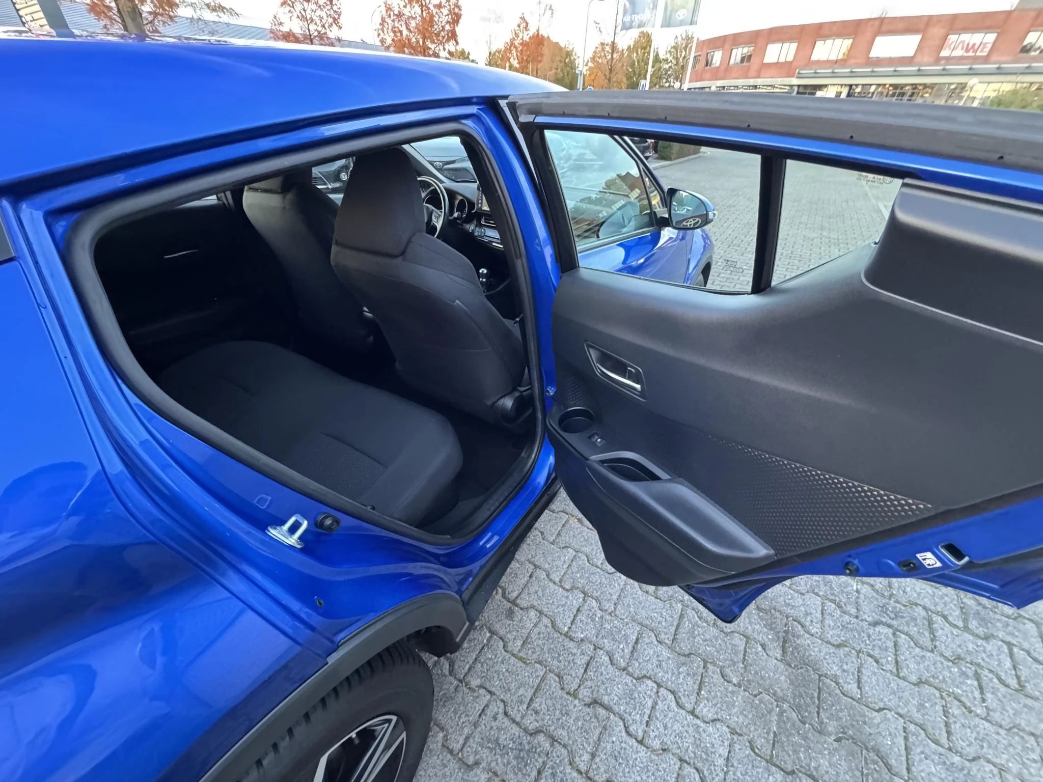 Hoofdafbeelding Toyota C-HR