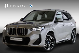 BMW X1 xDrive25e | M Sportpakket | Panoramadak | Achteruitrijcamera | Trekhaak | Stoelverwarming