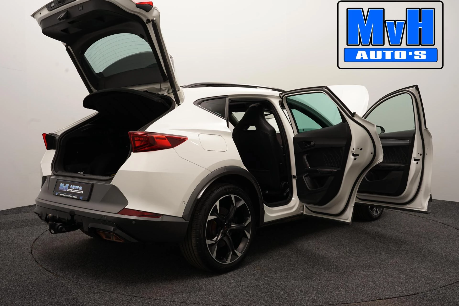 Hoofdafbeelding CUPRA Formentor