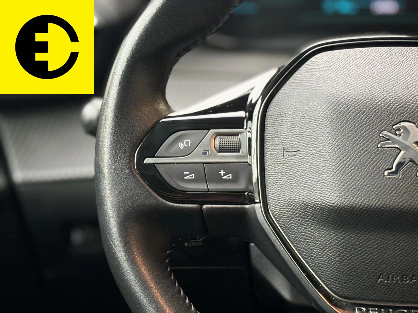 Hoofdafbeelding Peugeot e-208