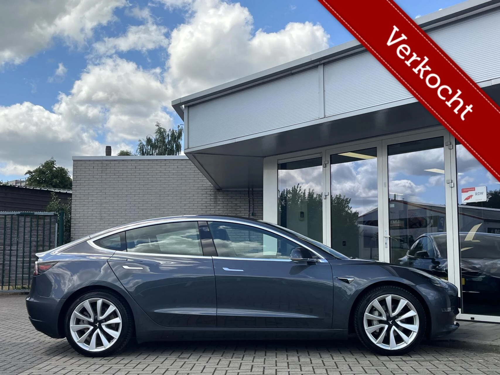Hoofdafbeelding Tesla Model 3