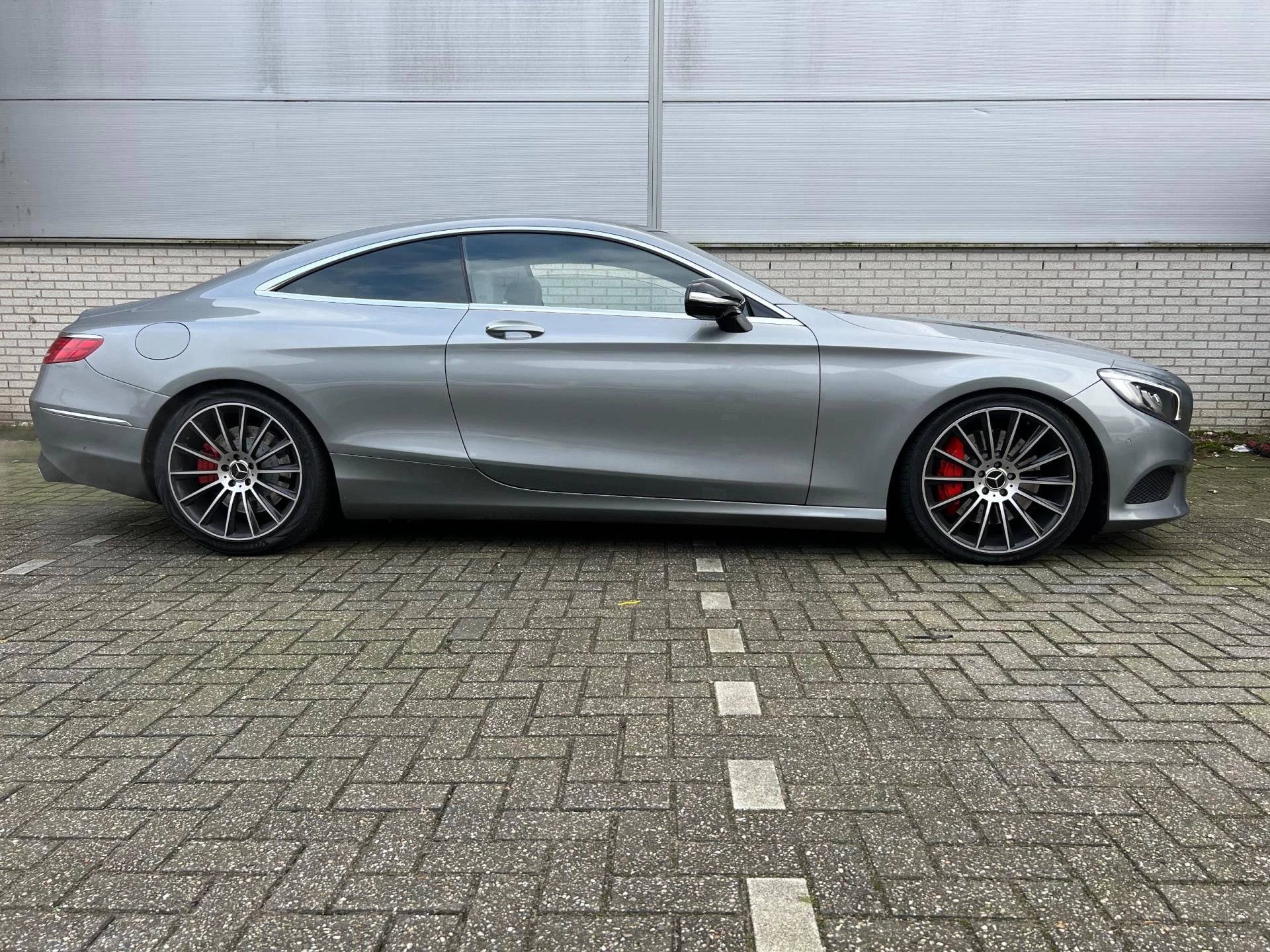 Hoofdafbeelding Mercedes-Benz S-Klasse