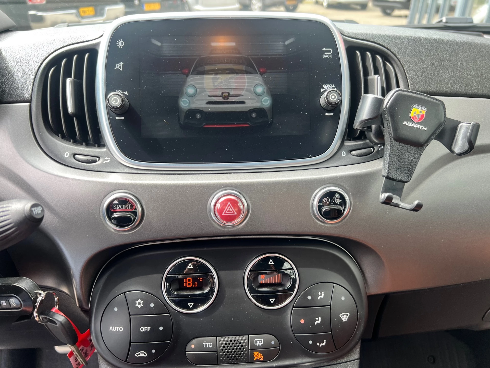 Hoofdafbeelding Fiat 500C