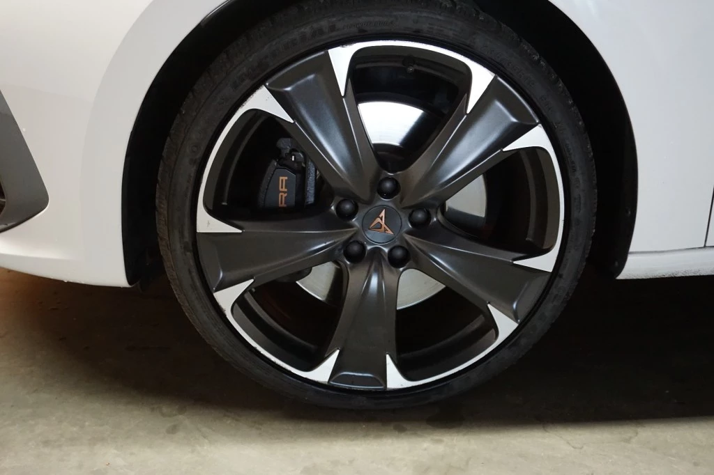 Hoofdafbeelding CUPRA Leon