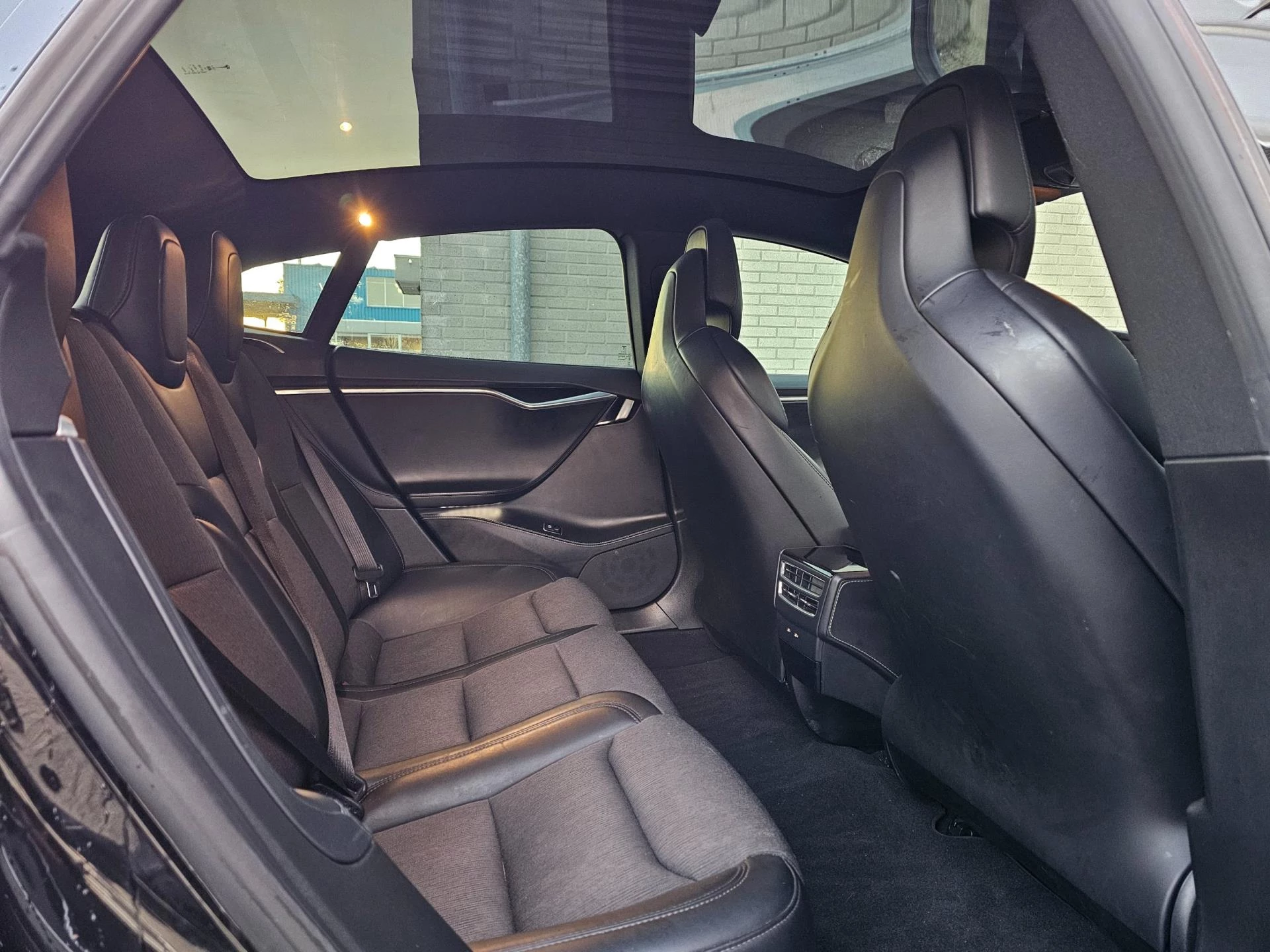 Hoofdafbeelding Tesla Model S