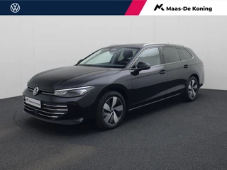 Hoofdafbeelding Volkswagen Passat Volkswagen Passat Variant 1.5eTSI/150PK DSG Business · Camera · Navigatie · Apple/Android Car Play  · Trekhaak · Garantie tot februari 2027