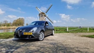 Alfa Giulietta 1.4 T 170 PK LIMITED EDITION NR 28 FULL OPTIONS