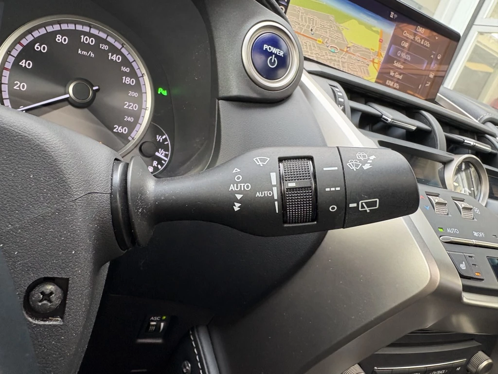 Hoofdafbeelding Lexus NX