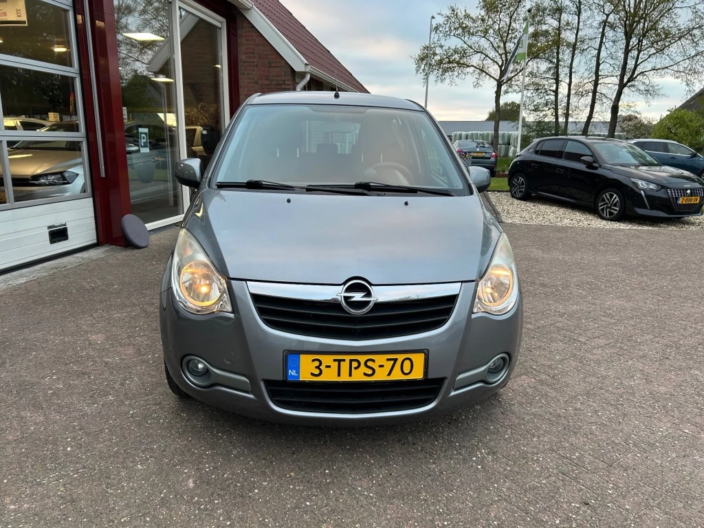 Hoofdafbeelding Opel Agila