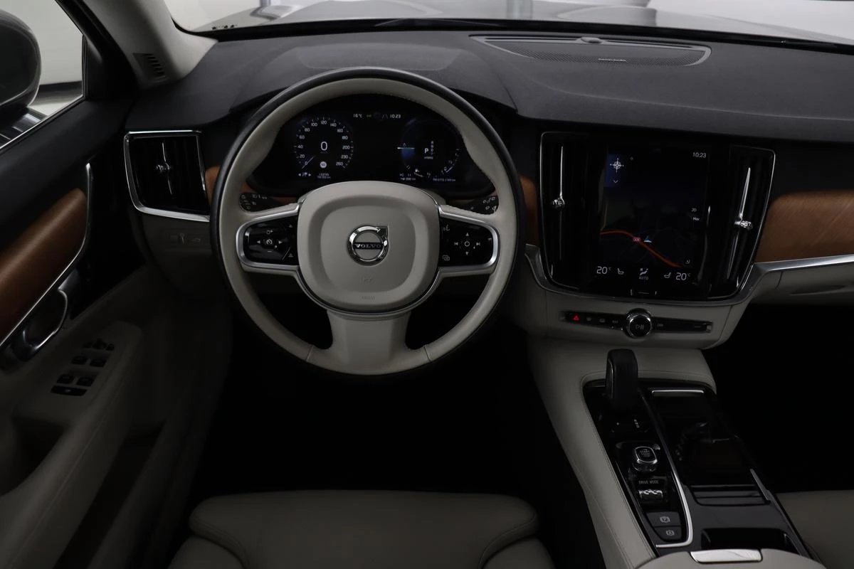 Hoofdafbeelding Volvo V90