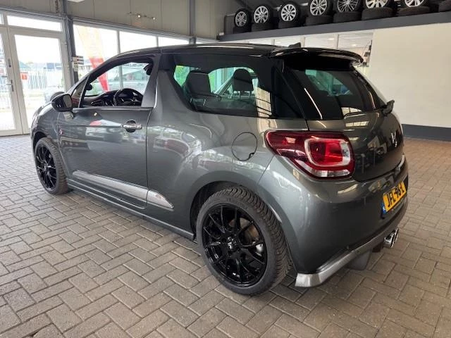 Hoofdafbeelding DS DS 3