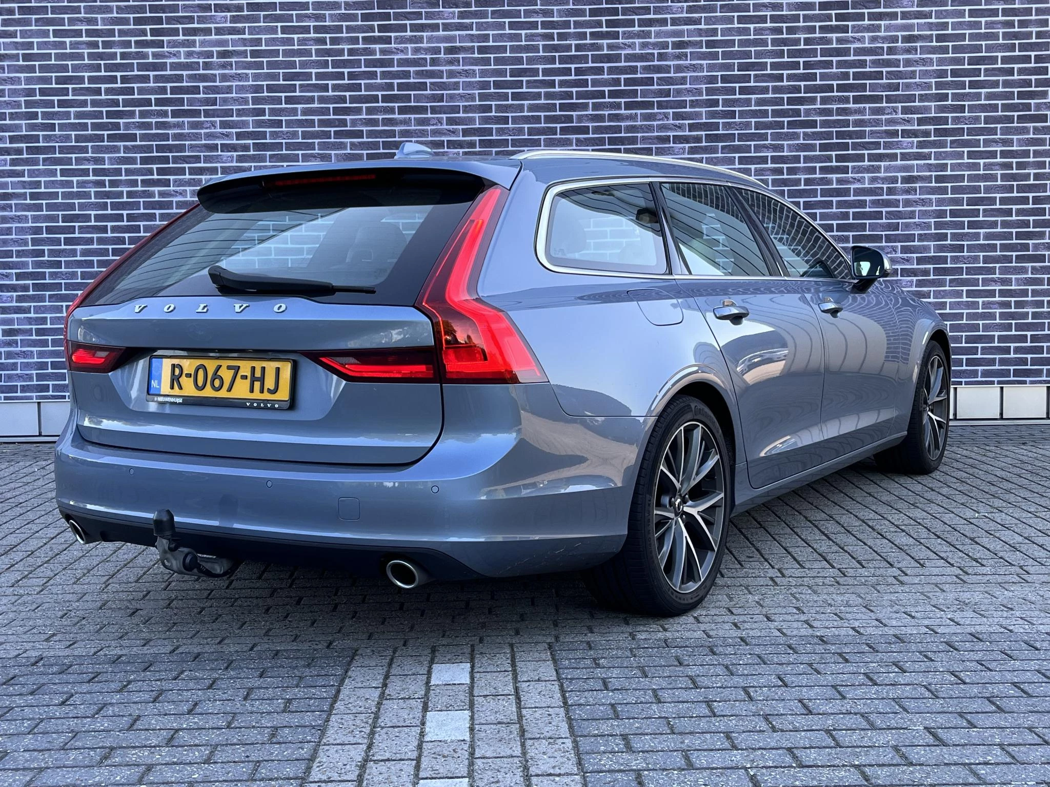 Hoofdafbeelding Volvo V90