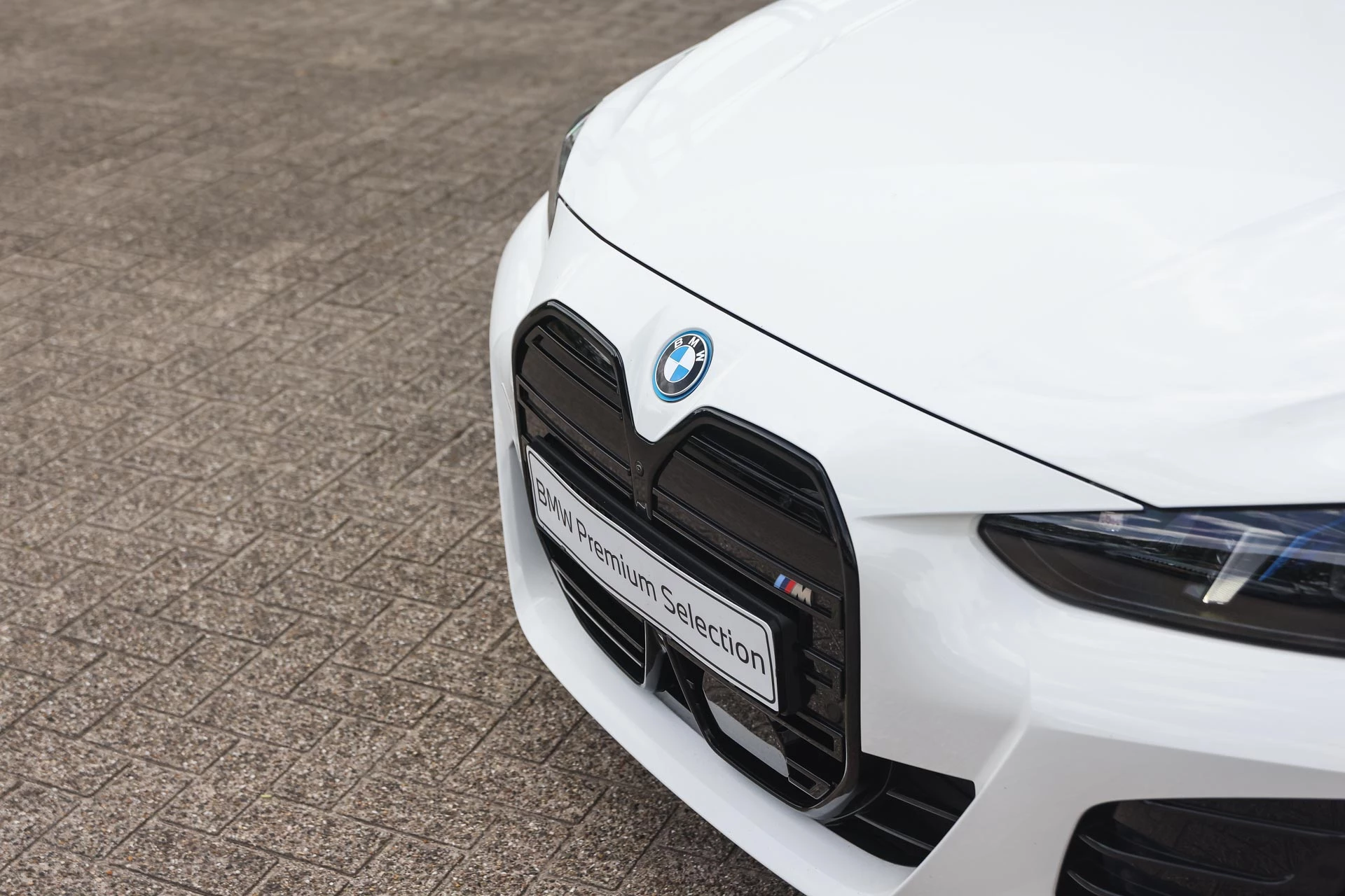 Hoofdafbeelding BMW i4