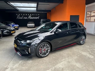 Hoofdafbeelding Kia Ceed Kia Ceed 1.6 T-GDI GT / 204PK Automaat / voll