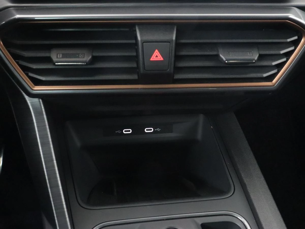 Hoofdafbeelding CUPRA Leon