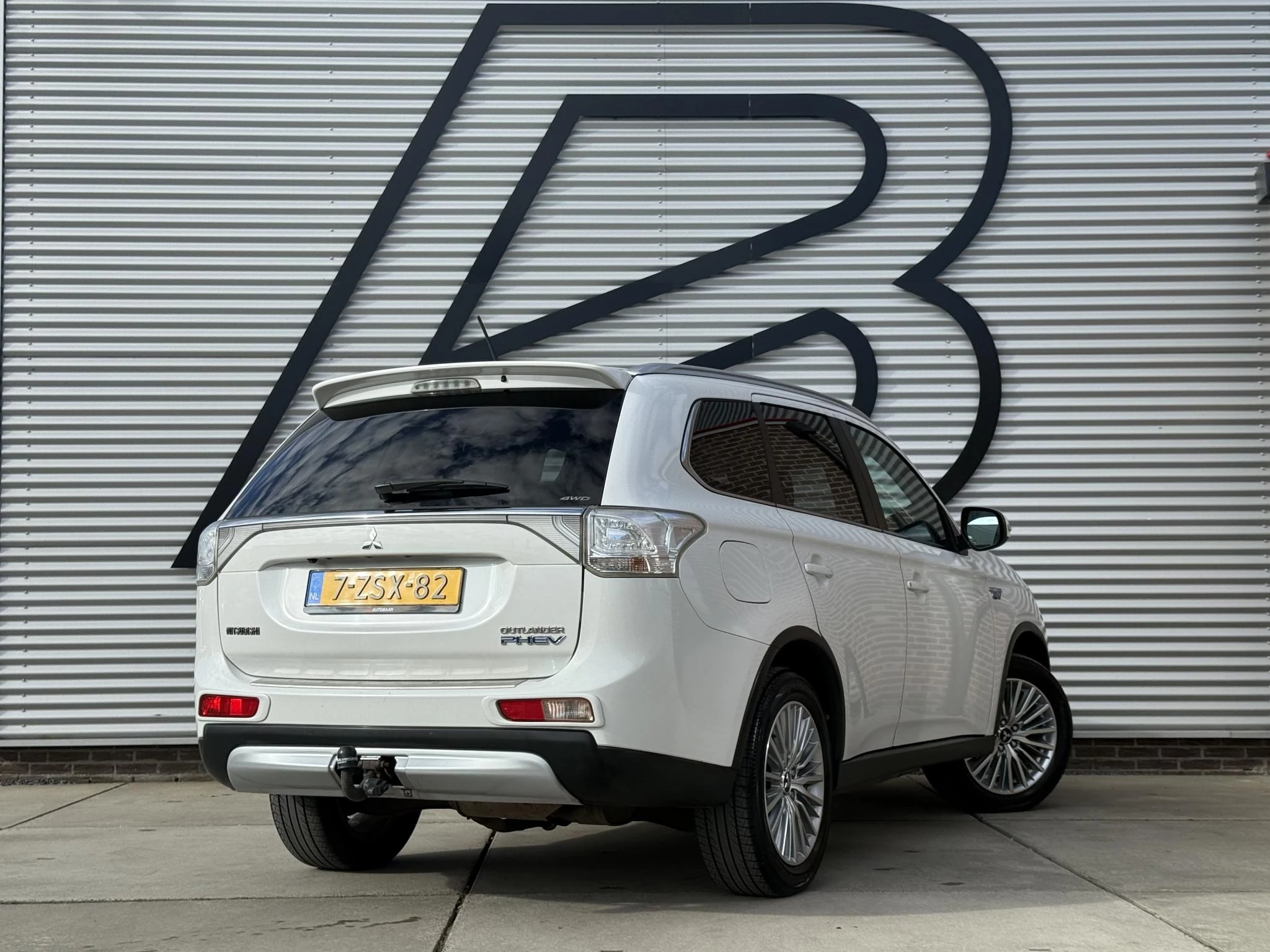 Hoofdafbeelding Mitsubishi Outlander