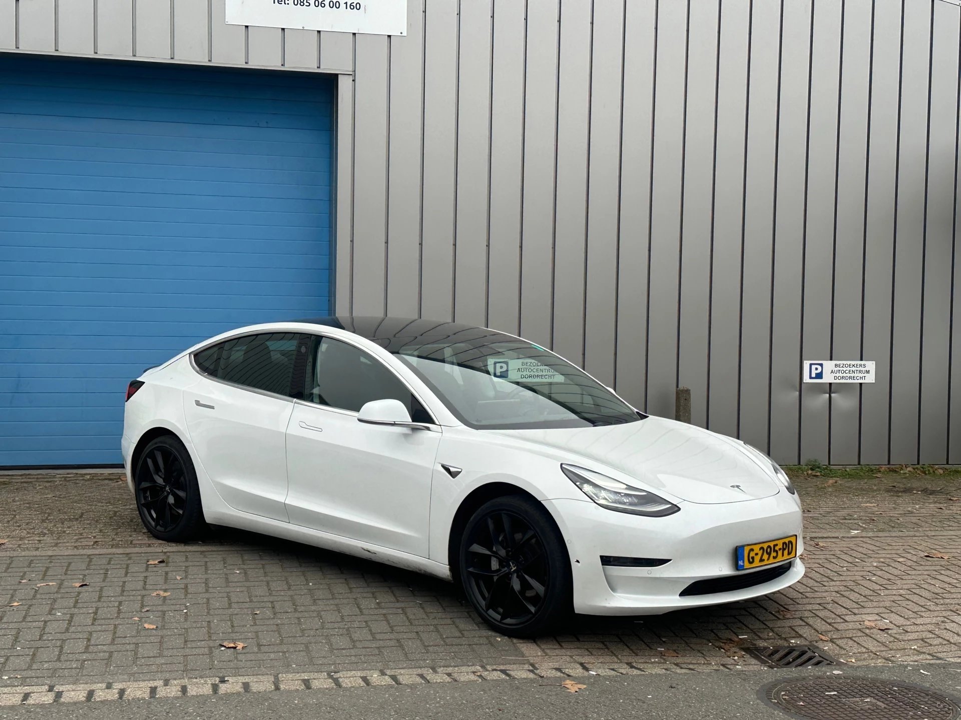 Hoofdafbeelding Tesla Model 3