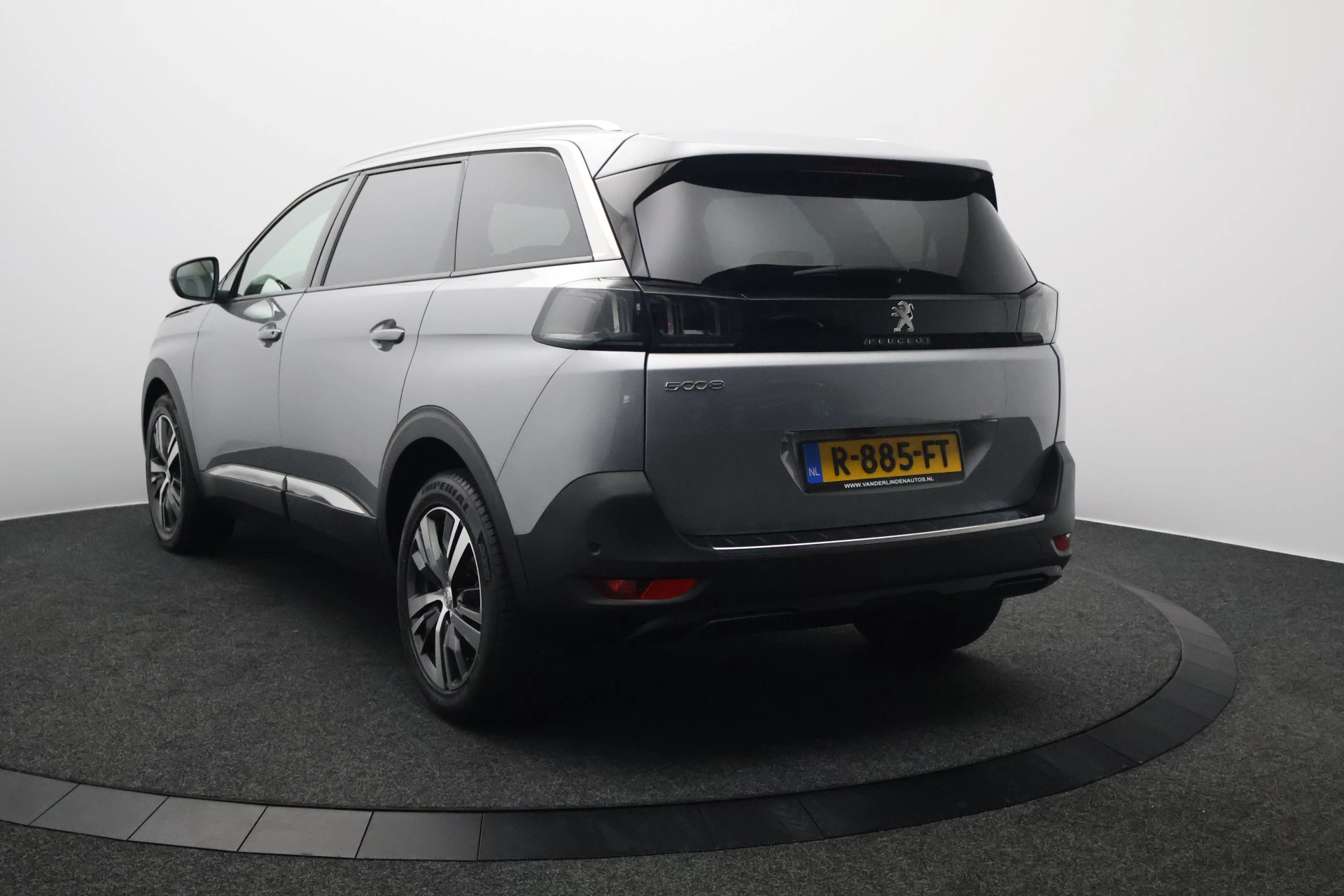 Hoofdafbeelding Peugeot 5008