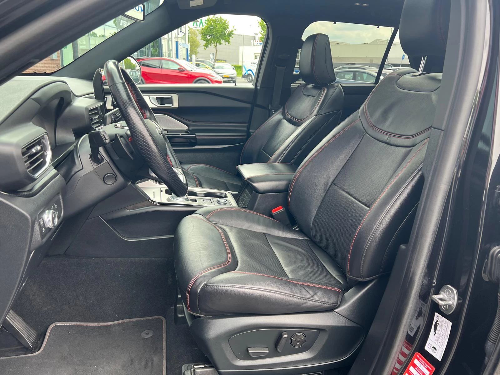 Hoofdafbeelding Ford Explorer
